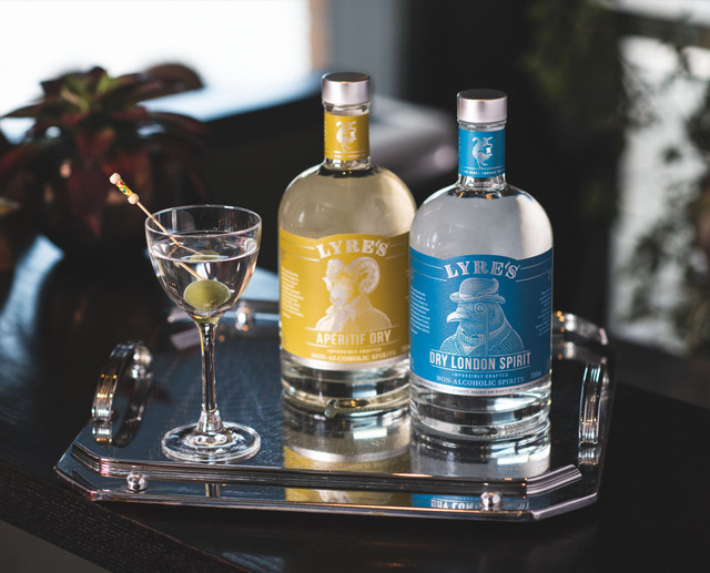 Lyre’s Dry Martini